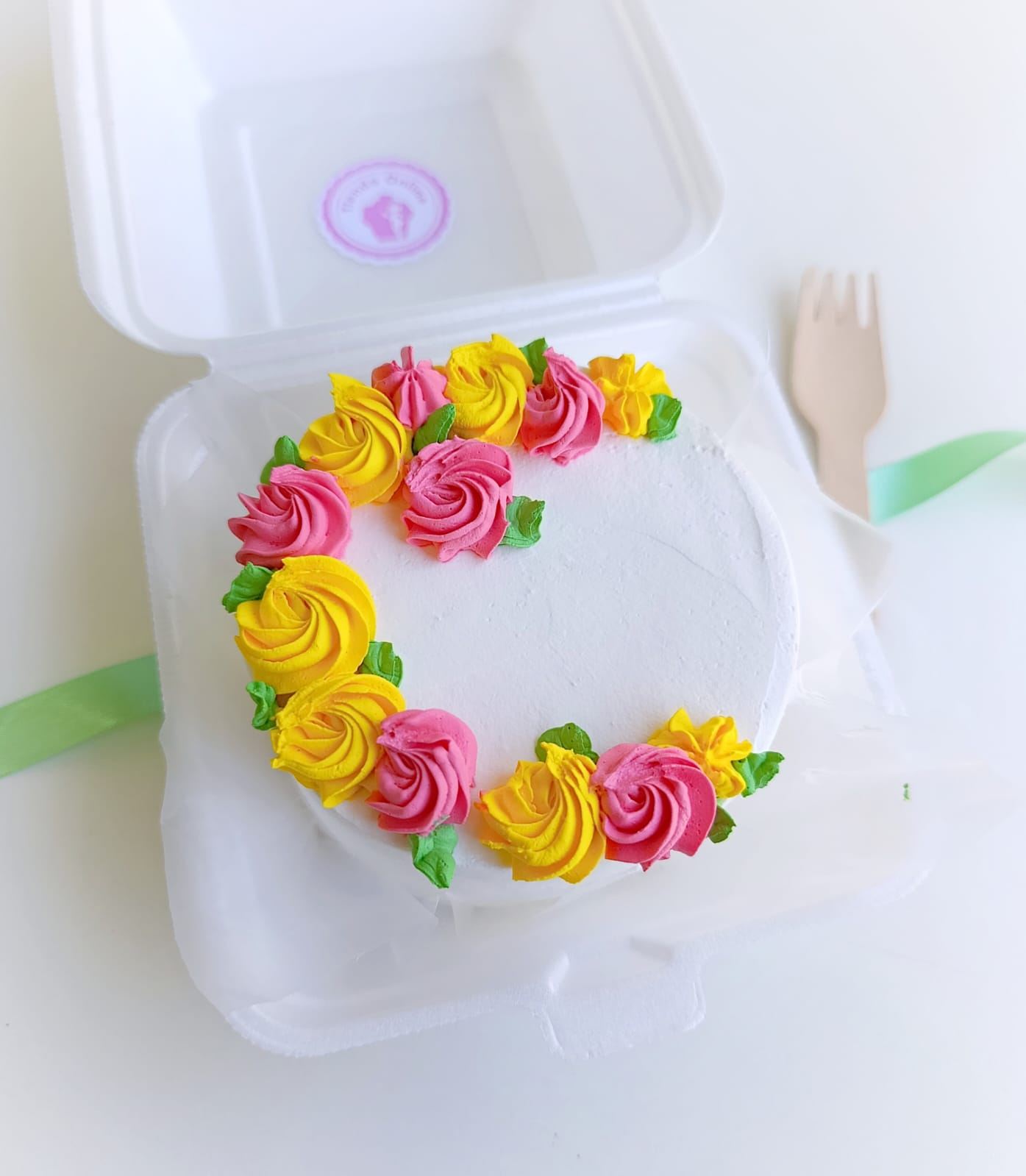 🎂 Bento Cake 350 grs Primaveral – Dulzura que enamora 🌸