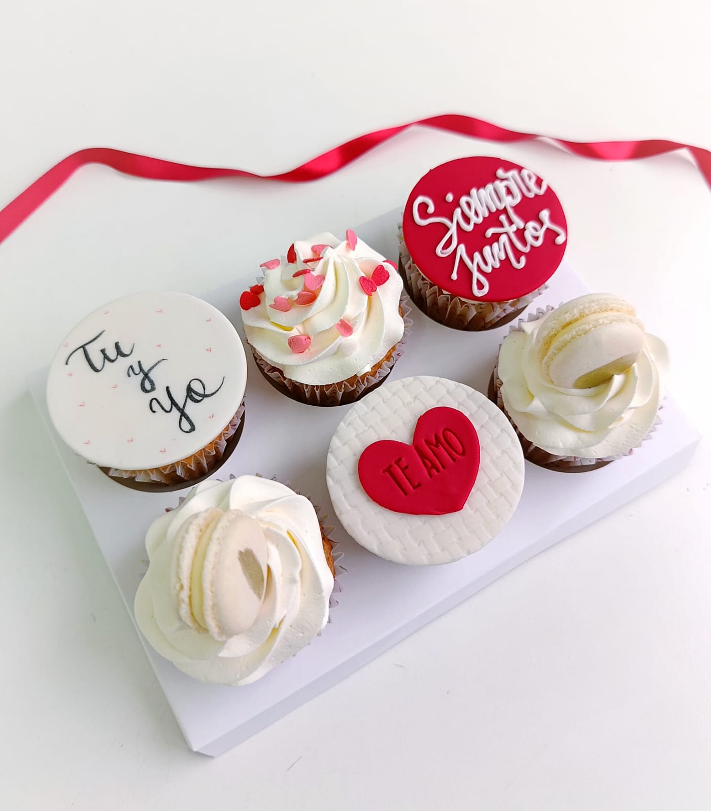 Caja de Cupcakes – Regalo Dulce